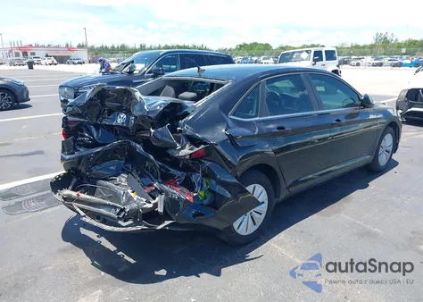 2019 Volkswagen Jetta 1.4T R-Line/1.4T S/1.4T Se z USA, uszkodzony, nr VIN 3VWC57BU5KM083543